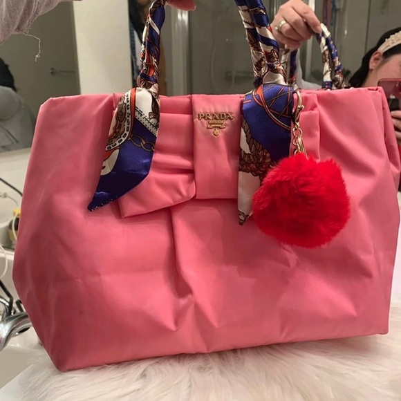 Authentic Prada Tessuto Fiocco Nylon Tote Bag - Picture 7 of 12